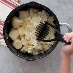 OXO Good Grips Nylon Potato Masher -KITCHEN UTENSILS Sale 77891V2UKE OXO Good Grips Nylon Potato Masher 3